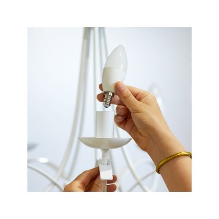 LED Stmievateľná žiarovka C37 E14/4,9W/230V 2700-6500K CRI 90 Wi-Fi - WiZ