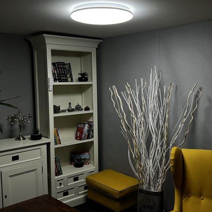 LED Stmievateľné stropné svietidlo  LED/48W/230V 2700-6500K Wi-Fi Tuya + diaľkové ovládanie