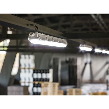 LED Stmieva­teľné technické svietidlo LED/35/44/53/60W/230V IP66 150 cm