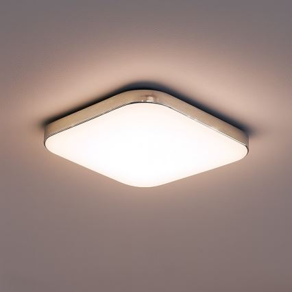 LED stropné svietidlo NEMO LED/11W/230V 26x26 cm lesklý chróm