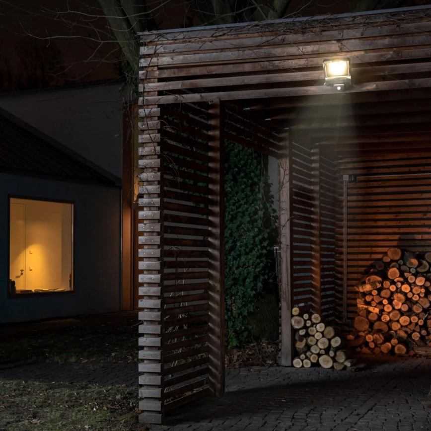 Vonkajší LED reflektor s pohybovým a súmrakovým senzorom, 100 W, 230 V, 4500 K, IP65, čierny