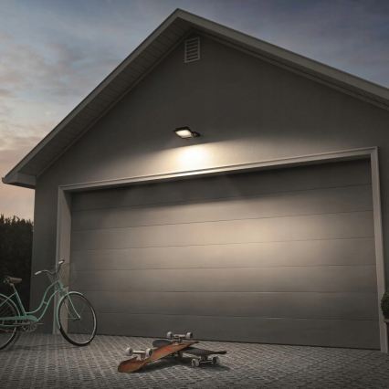 LED vonkajší reflektor s pohybovým snímačom, 50 W, 230 V, 4500 K, IP65, čierny