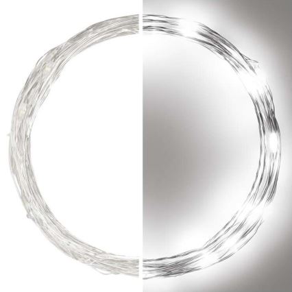 Svetelný reťazec v tvare kruhu s malými LED diódami svieti na bielom a sivom pozadí. Reťazec je zobrazený zapnutý a vypnutý.