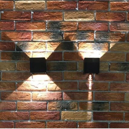 LED Vonkajšie nástenné svietidlo 2xLED/3W/230V IP54 čierna