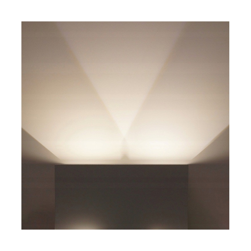 LED Vonkajšie nástenné svietidlo LED/12W/230V IP54 biela