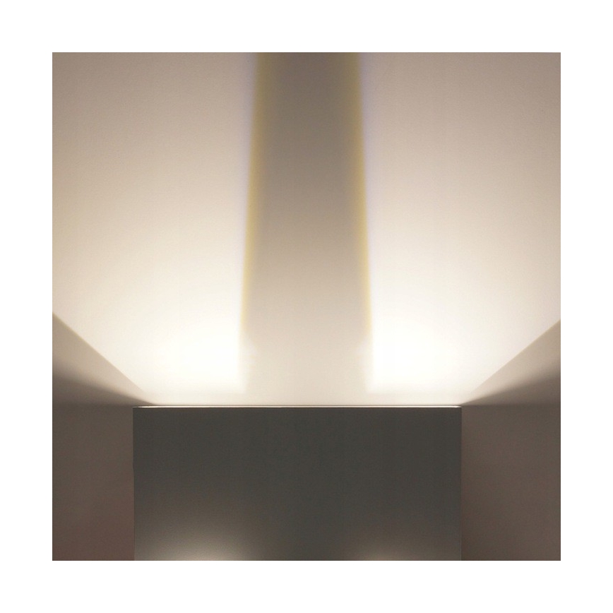 LED Vonkajšie nástenné svietidlo LED/12W/230V IP54 čierna