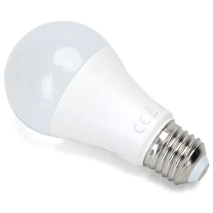 LED žiarovka so snímačom súmraku A60 E27/15W/230V 6500K - Aigostar