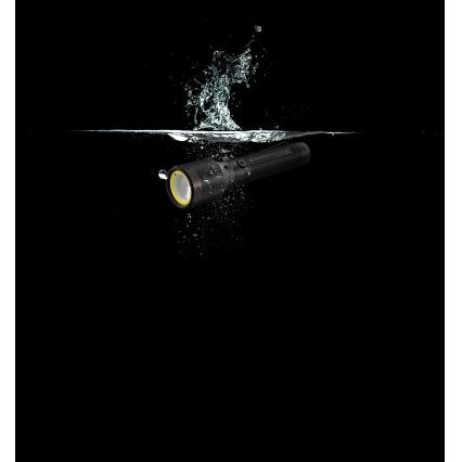 Ledlenser P9R Core - stmievateľná nabíjateľná LED baterka, 4800 mAh, IP68, 1000 lm, 20 h