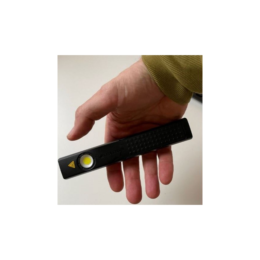 Ledlenser W4R - stmievateľné nabíjacie pracovné LED svietidlo, 760 mAh, IP54, 220 lm