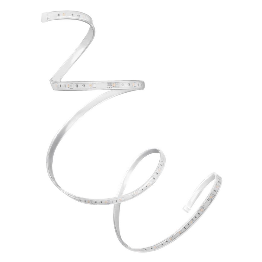 LED pásik je stočený do špirály na bielom pozadí. Pásik je plochý a obsahuje rad LED diód.