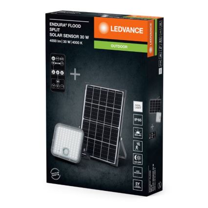 Balenie solárneho LED svetla s pohybovým senzorom, 30 W, 4550 lm, 4000 K, obsahuje aj diaľkové ovládanie a solárny panel. Svetlo je určené pre exteriér.