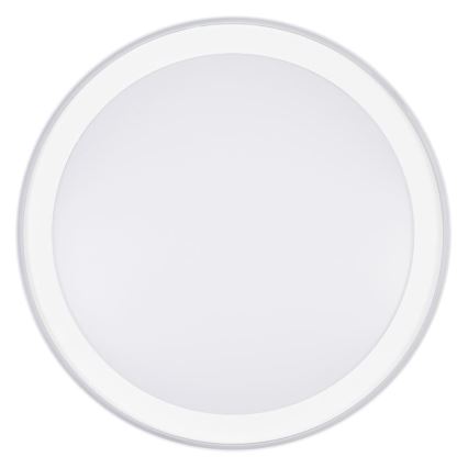 Okrúhle stropné svietidlo s vnútorným osvetlením je zobrazené na bielom pozadí. Svietidlo má biely difúzor a strieborný rám.