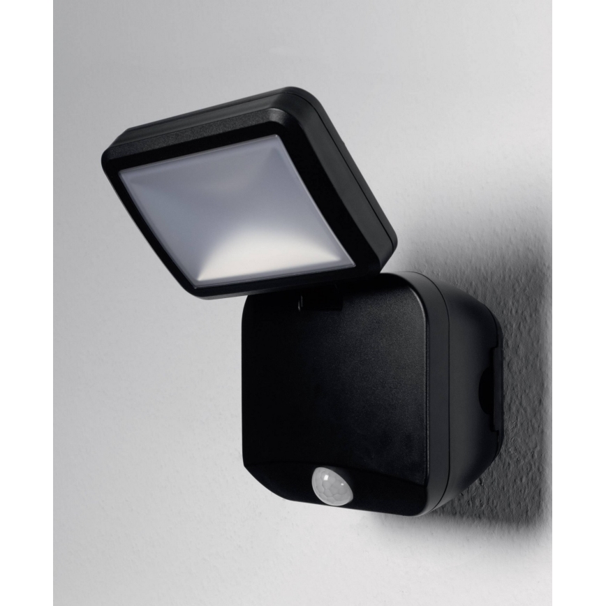 Ledvance - LED Vonkajší nástenný reflektor so senzorom SPOTLIGHT LED/4W/4xD IP54