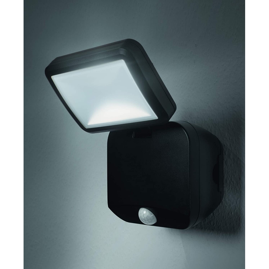 Ledvance - LED Vonkajší nástenný reflektor so senzorom SPOTLIGHT LED/4W/4xD IP54