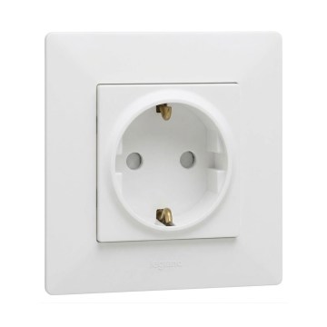 Legrand - Domová zásuvka SCHUKO s rámčekom NILOE STEP 250V biela