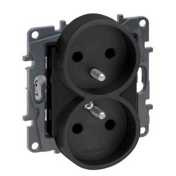 Legrand - Dvojitá domová zásuvka bez rámčeka 250V/16A NILOE STEP čierna