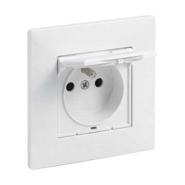 Legrand - Vonkajšia domová zásuvka s rámčekom NILOE STEP 250V IP44 biela