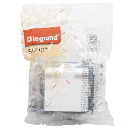 Legrand - Vonkajšia zásuvka bez rámčeka 250V/16A NILOE STEP IP44 biela