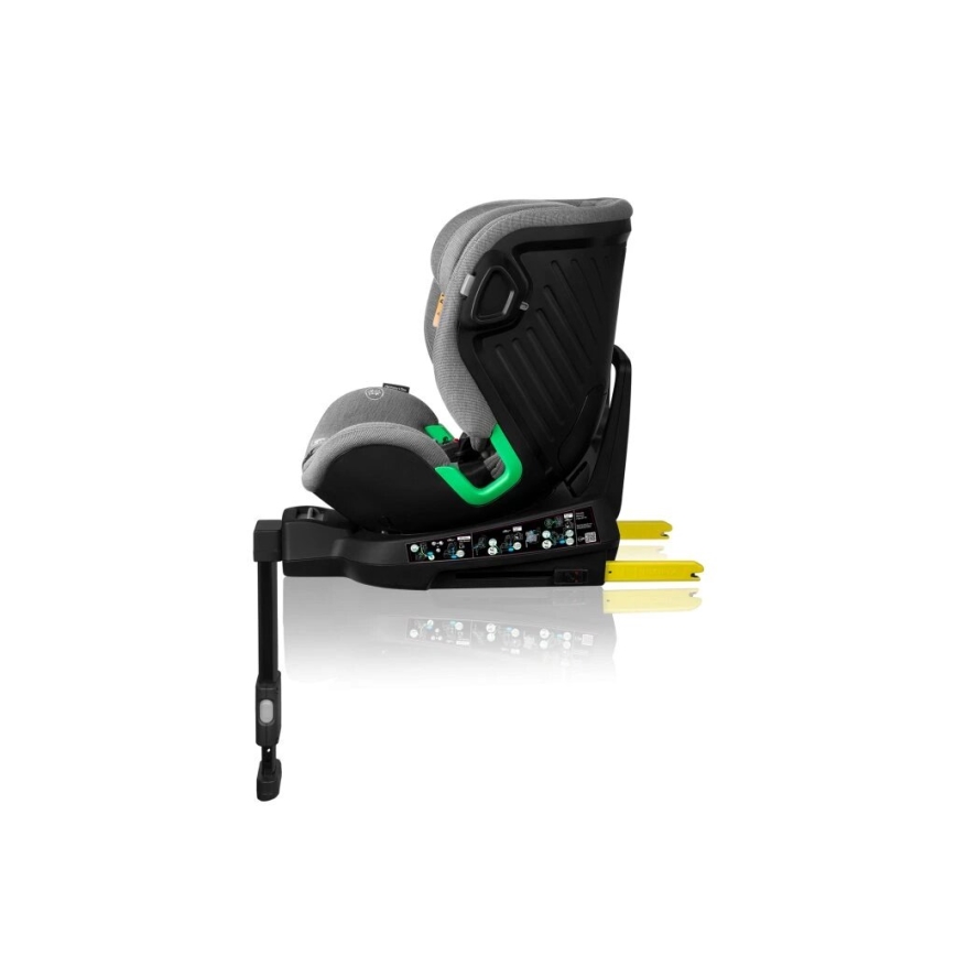 Autosedačka stojí na bielom pozadí. Je sivá a čierna s jasnozelenými a žltými detailmi. Má opierku hlavy a nastaviteľnú opierku nôh.