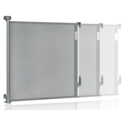 Šedá rozkladacia zábrana sa rozťahuje. Je zložená z niekoľkých častí, ktoré sa spájajú západkami. Na bielom pozadí.