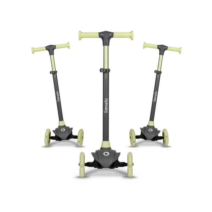 Tri detské odrážadlá Lionelo stoja vedľa seba na bielom pozadí. Každé má tri kolieska, šedú konštrukciu a svetlozelené riadidlá.