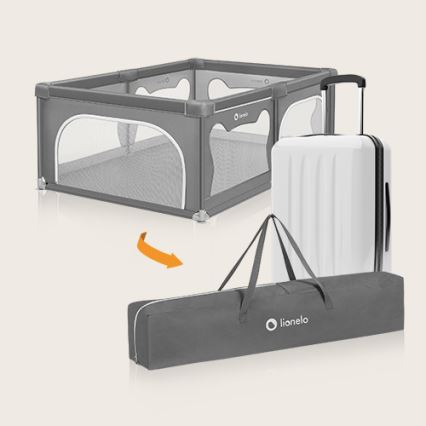 Prenositeľná ohrádka pre deti sa skladá. Je sivá s sieťovanými stranami. Súčasťou balenia je prepravná taška a ilustrácia skladania.