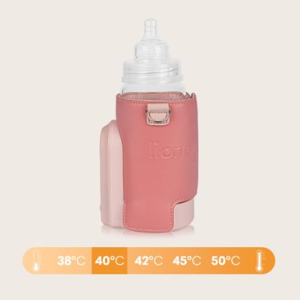 Detská fľaša v ružovom puzdre s popruhom drží teplotu. Na puzdre je nápis lione. Uvedené teploty: 38°C, 40°C, 42°C, 45°C, 50°C.