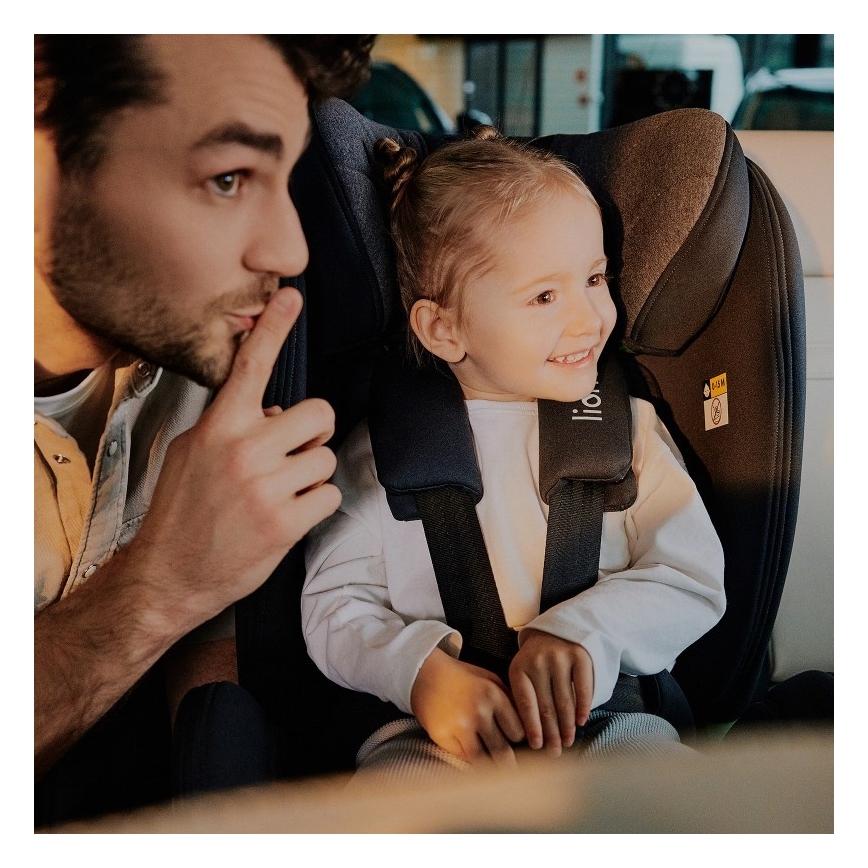 Lionelo - otočná autosedačka s bázou HARPER i-Size 76-150 cm Black Carbon