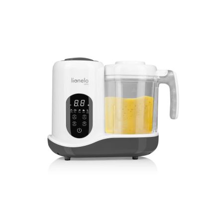 Prístroj Lionelo Care pripravuje výživu. Je bielo-sivý, má digitálny displej zobrazujúci 8.8 a niekoľko tlačidiel. V priehľadnej nádobe je žltá kaša.