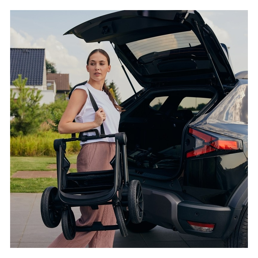 Lionelo - Športový kočík MIKA PLUS rezavohnedý