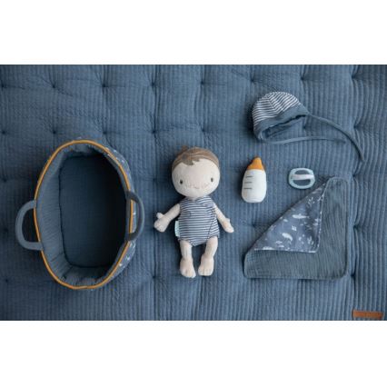 Little Dutch - Plyšová bábika JIM s príslušenstvom modrá