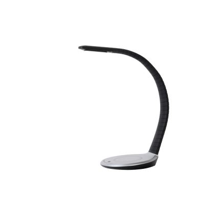 Stolová lampa s ohybným čiernym ramenom a striebornou základňou svieti. Lampa je umiestnená na bielom pozadí.