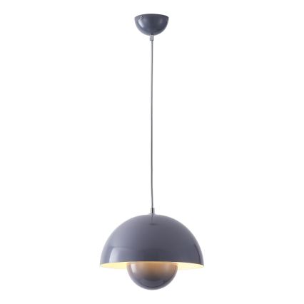 Šedá závesná lampa visí zo stropu. Svietidlo má tvar dvoch polôh gule, pričom horná pologuľa je väčšia a zakrýva spodný svetelný zdroj. Celok je kovový.