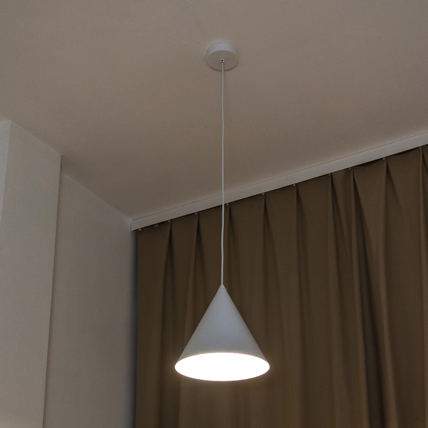Luster na lanku ETNA 1xE27/15W/230V pr. 25 cm biely