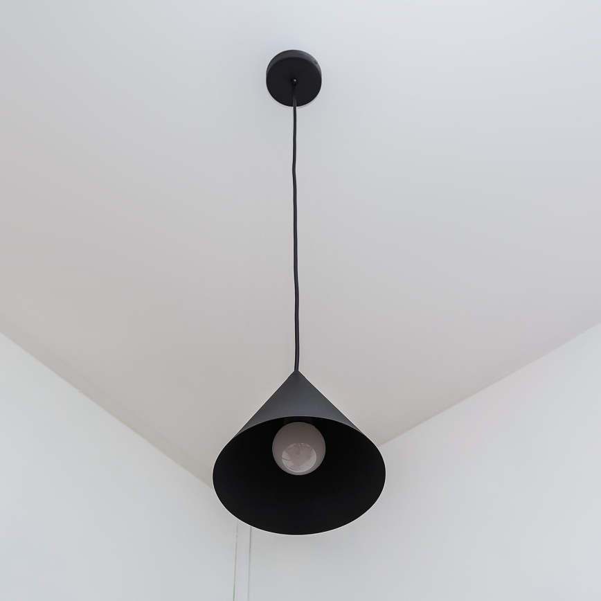 Luster na lanku ETNA 1xE27/15W/230V, priemer 18,5 cm, čierny