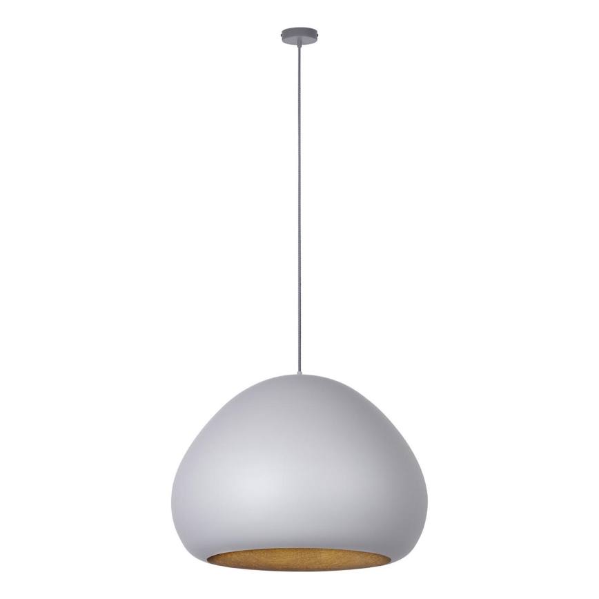 Závesné svetlo visí zhora. Má sivý tienidlo oválneho tvaru s vnútornou zlatou vrstvou. Pozadie je biele.