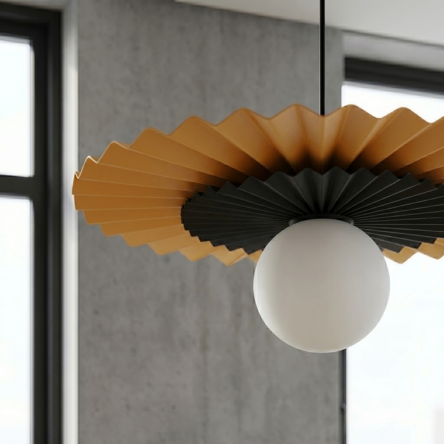 Luster na lanku UMBRA 1xG9/8W/230V čierna/oranžová
