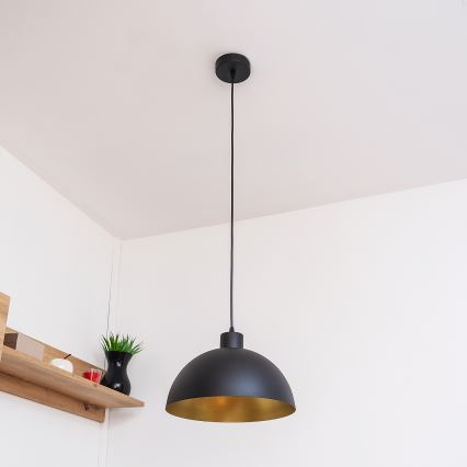 Luster na lanku VESPER 1xE27/15W/230 priemer 30 cm čierna/zlatá