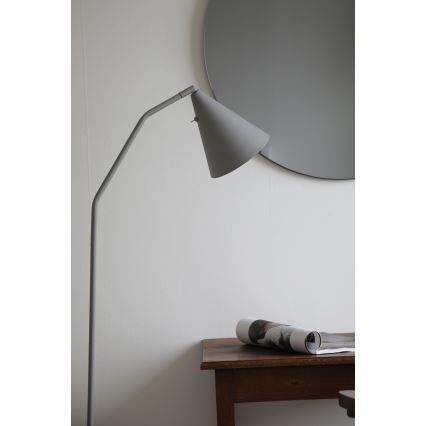 Markslöjd 108891 - LED stmievateľná stojacia lampa FUNIL LED/4,9W/230V CRI 90 sivá