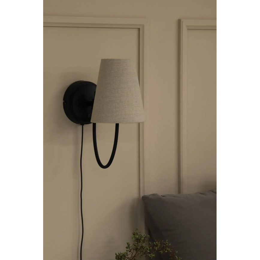 Markslöjd 108907 - Nástenné svietidlo AMAR 1xE14/40W/230V ľan/čierna