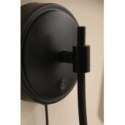 Markslöjd 108907 - Nástenné svietidlo AMAR 1xE14/40W/230V ľan/čierna