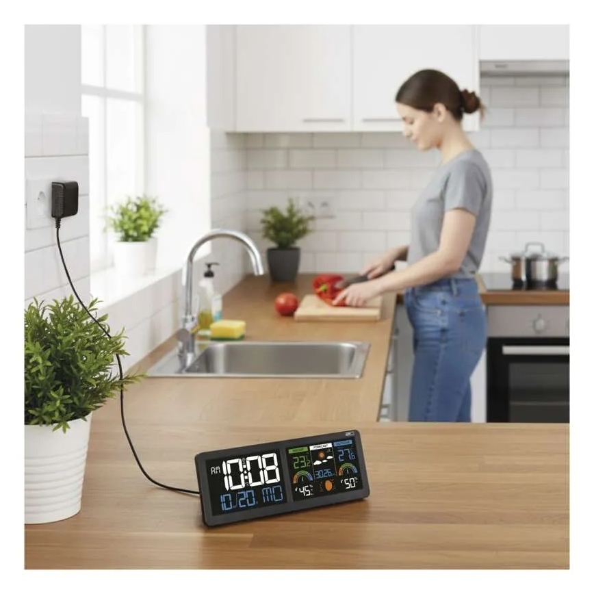 Meteostanica s farebným LCD displejom a budíkom 5V 3xAAA + 2xAA čierna