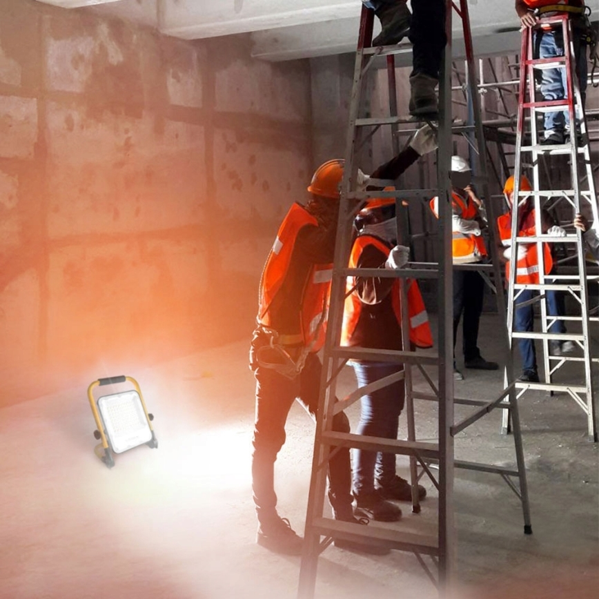 Nabíjateľný LED reflektor so stojanom, 50 W, 3,2 V, 4500 K, 5000 mAh, IP65, oranžový