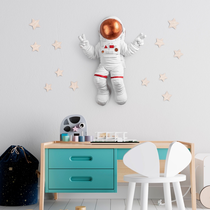 Nástenná dekorácia 47x35 cm astronaut medená