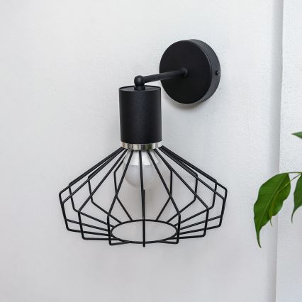 Nástenné svietidlo SOLANO 1xE27/15W/230V čierna/lesklý chróm