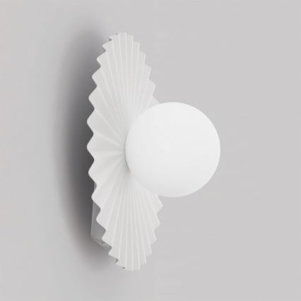 Nástenné svietidlo UMBRA 1xG9/8W/230V biela