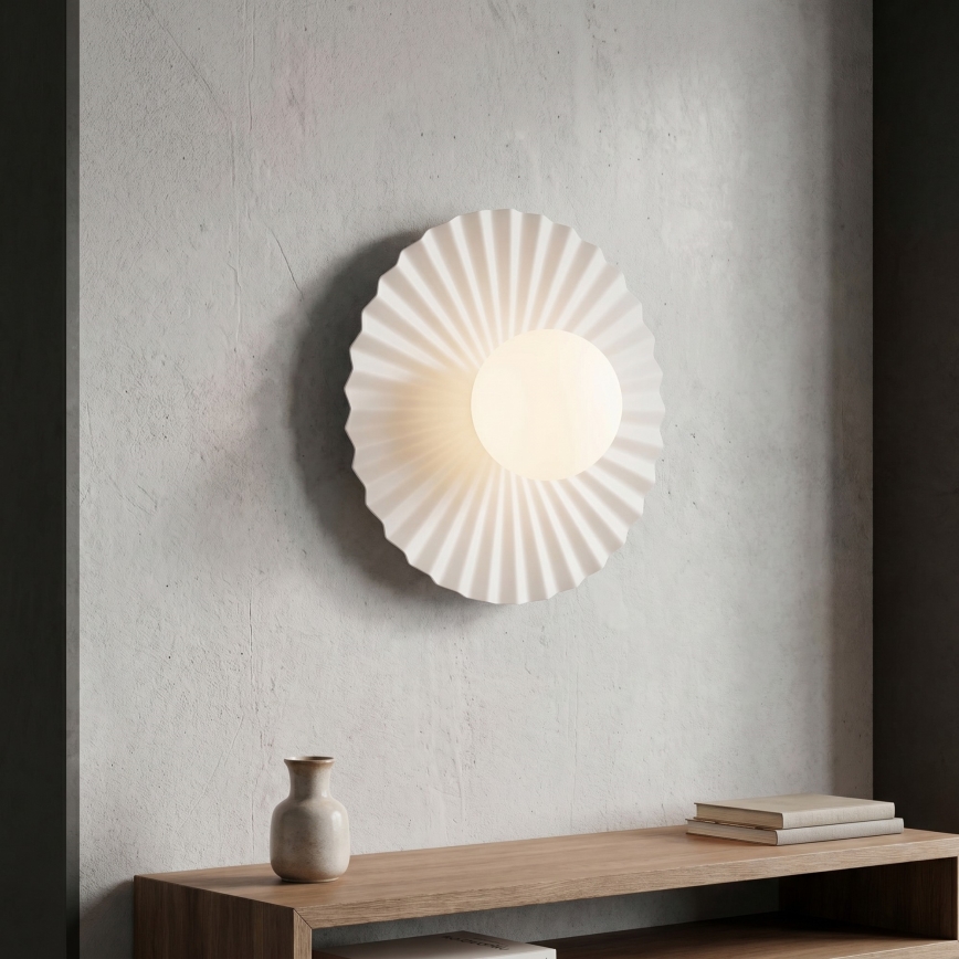 Nástenné svietidlo UMBRA 1xG9/8W/230V biela