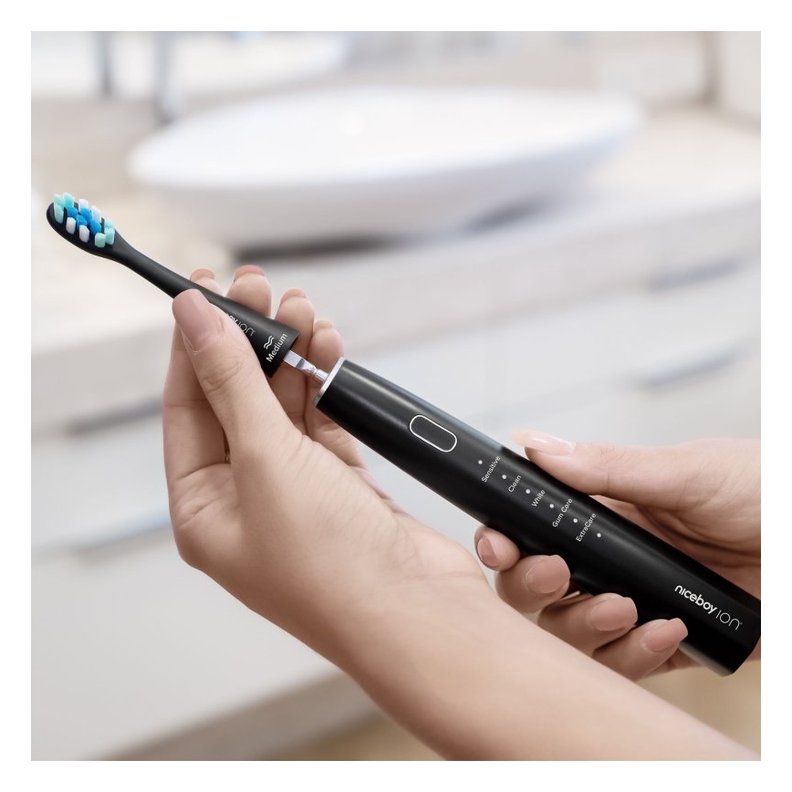 Niceboy ION Sonic - Sonická zubná kefka 800 mAh IPX7 čierna