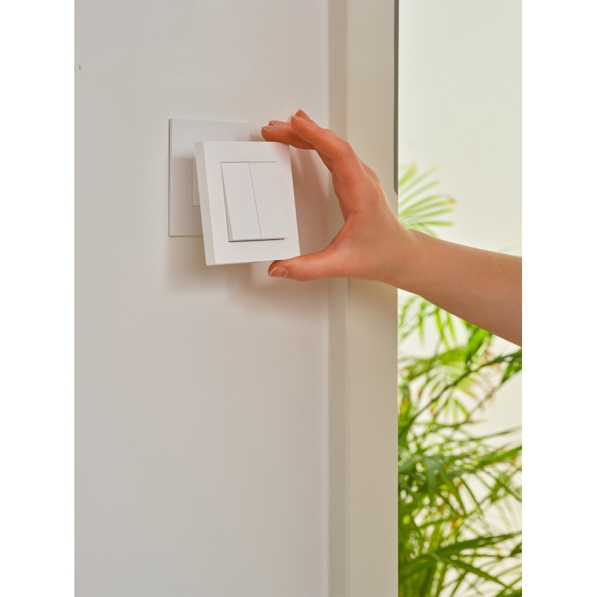 Osram - Bezdrôtový 2-tlačidlový vypínač SMART+ 5V Wi-Fi