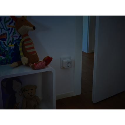 Osram - LED stmievateľná zásuvka s osvetlením SCHUKO SMART+ NIGHTLIGHT 3680W/230V Wi-Fi